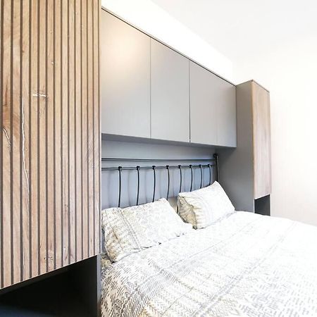 Newly Refurbished 2 Bed Apartment In Paddington London Kültér fotó